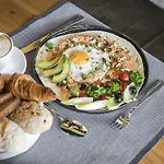 Luxury 5* Amsterdam