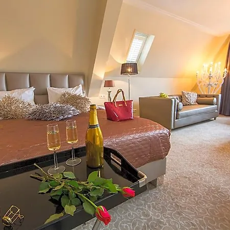 Hotel Luxury 5*