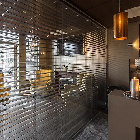 Luxury Szálloda 5*