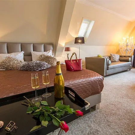 Szálloda Luxury 5*